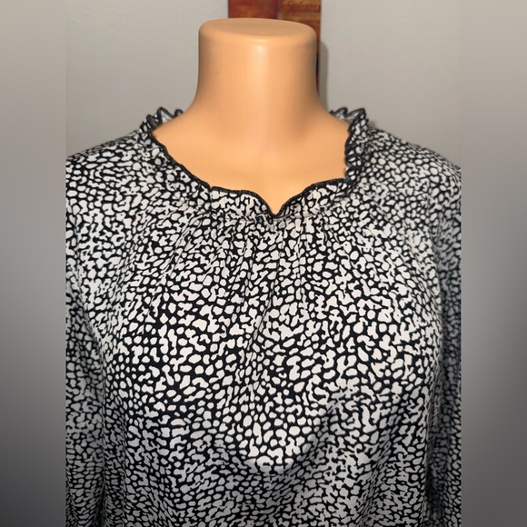 TOP LONG SLEEVE SIZE XL - Picture 3 of 7